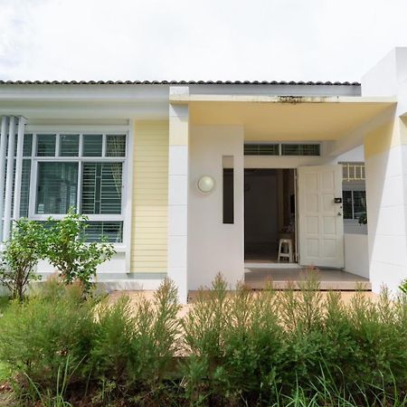 อรุณวิภา Arunvipa บ้านเดี่ยว 3 ห้องนอน Ban Na Kai Exterior foto